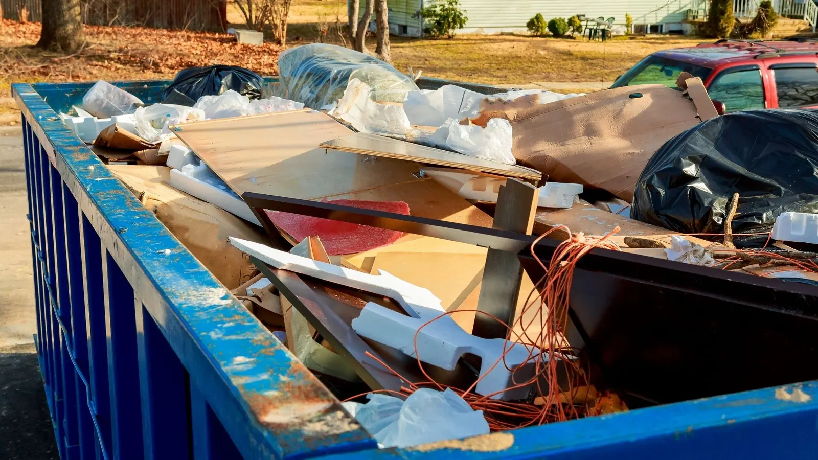 Junk removal and hauling dumpster in Chicago IL
